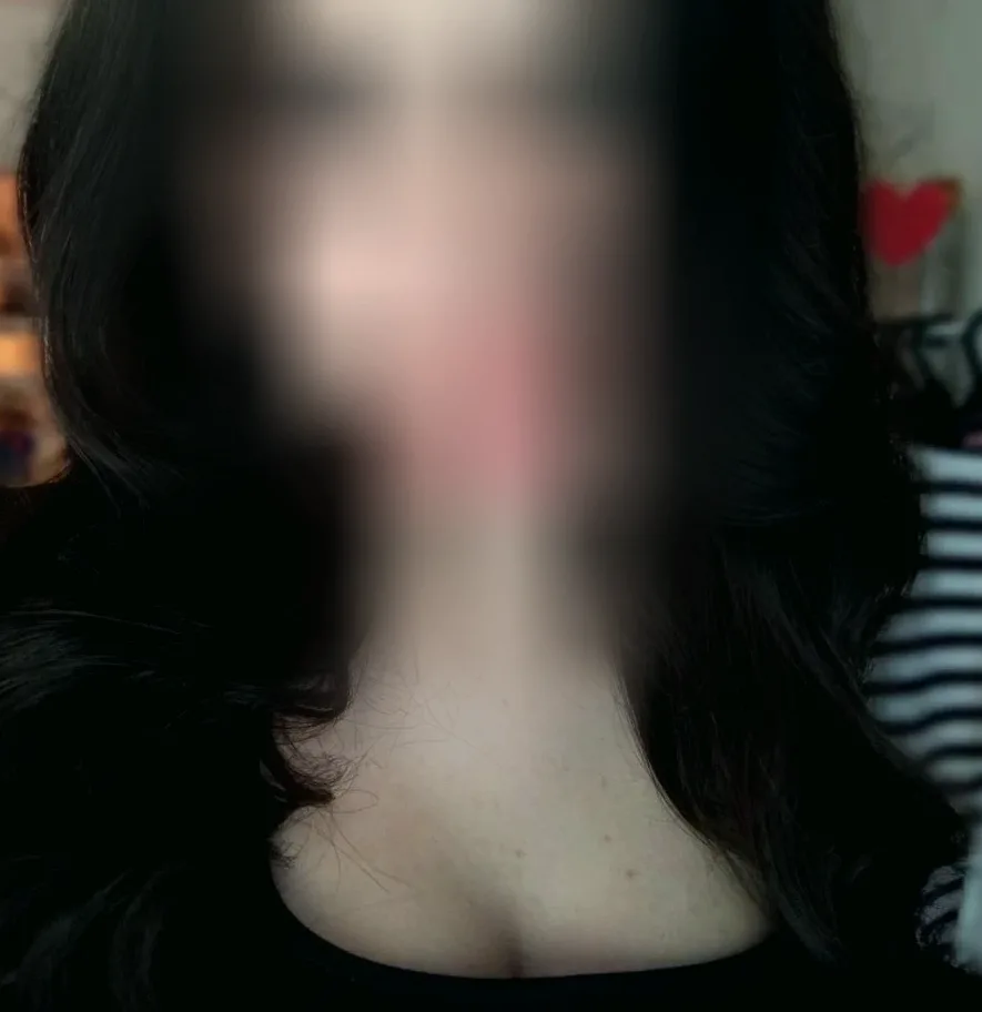 Kira, 21