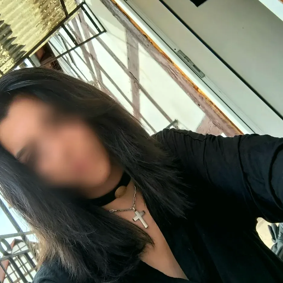 Tanja, 28